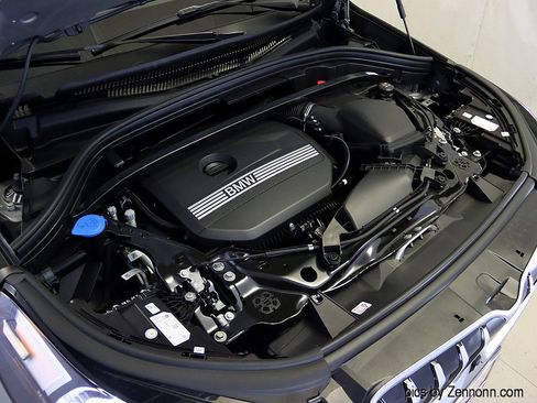 New 2025 BMW X1 xDrive28i w/ Premium Package image 37