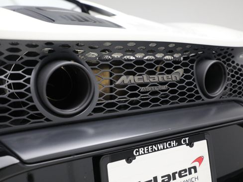 New 2026 McLaren Artura TechLux image 27