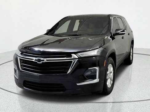 Used 2024 Chevrolet Traverse LS w/ Safety Package AWD/4WD image 8