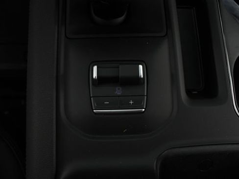 New 2026 GMC Sierra 1500 AT4 image 9