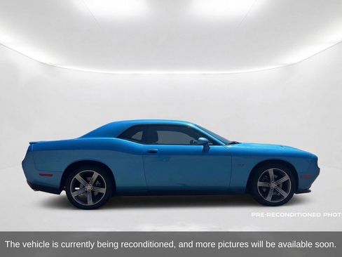 Used 2015 Dodge Challenger R/T w/ Quick Order Package 28B R/T RWD image 4