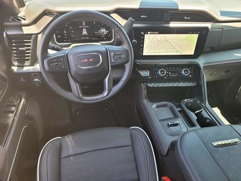 New 2026 GMC Sierra 2500 AT4X w/ LPO, Black Badging Package AWD/4WD image 17