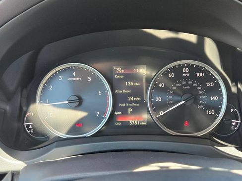 Used 2025 Lexus IS 300 F Sport RWD image 19