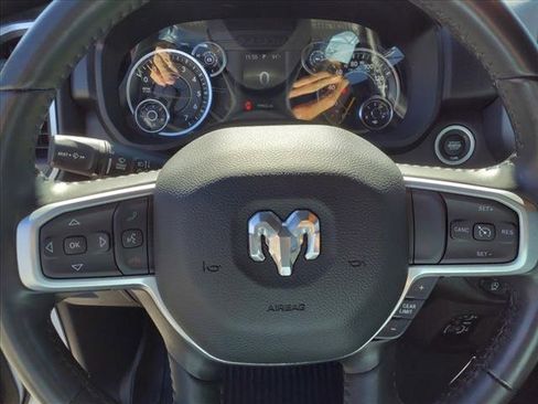 New 2022 RAM 1500 Big Horn image 17