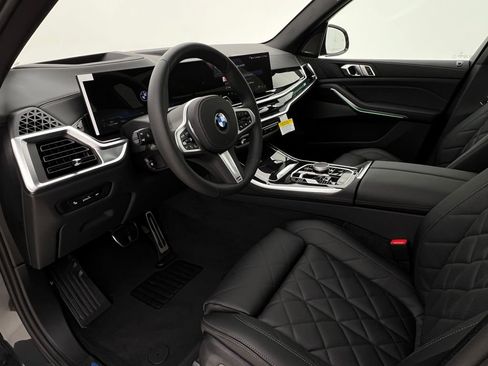 New 2026 BMW X5 xDrive40i w/ M Sport Package image 11