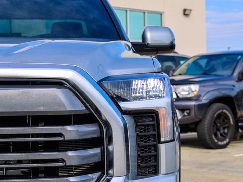 Used 2025 Toyota Tundra Limited AWD/4WD image 5