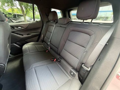 Used 2025 Chevrolet Equinox LT AWD/4WD image 23