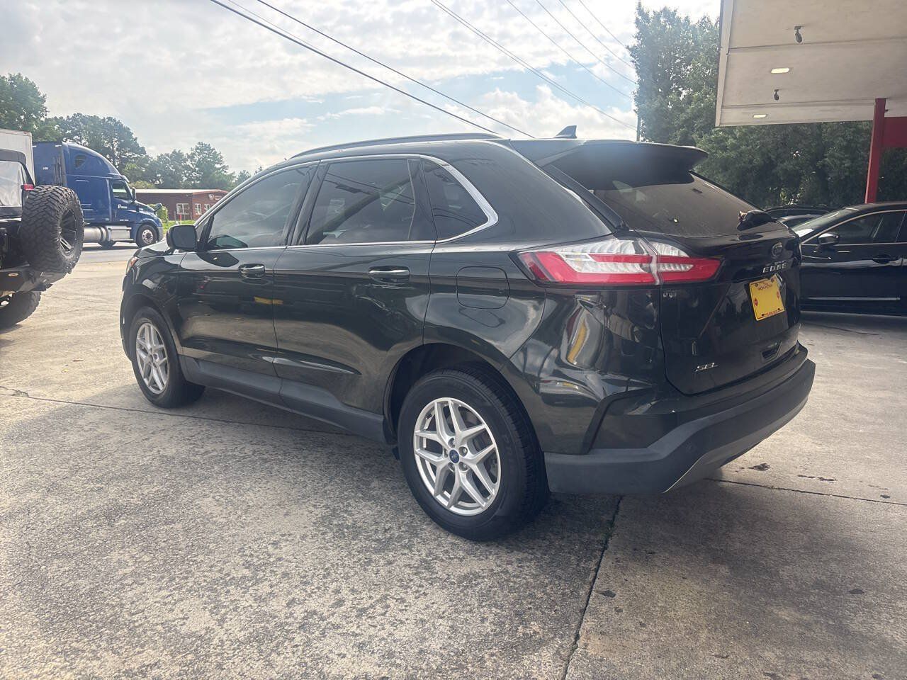 Used 2022 Ford Edge SEL w/ Convenience Package AWD/4WD image 7