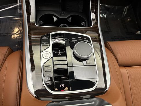 New 2026 BMW X5 xDrive40i w/ M Sport Package image 23