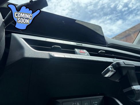 Used 2025 Kia K4 FWD image 19
