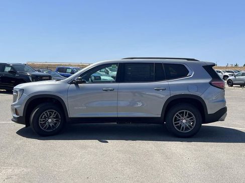 New 2025 GMC Acadia Elevation image 6