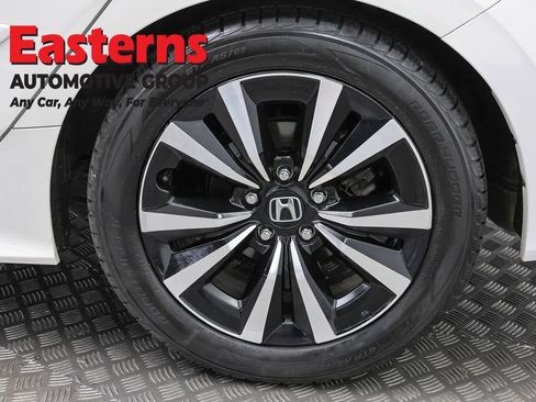 Used 2024 Honda Civic EX image 31