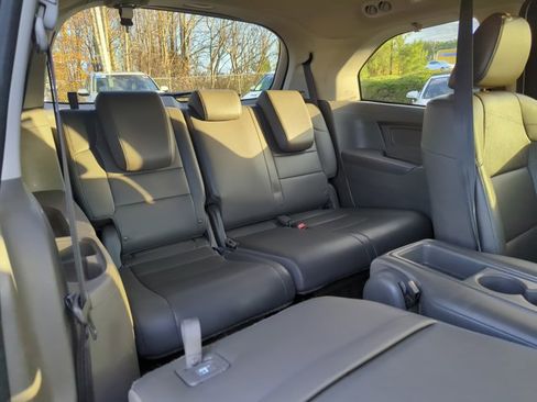 Used 2016 Honda Odyssey EX-L image 27
