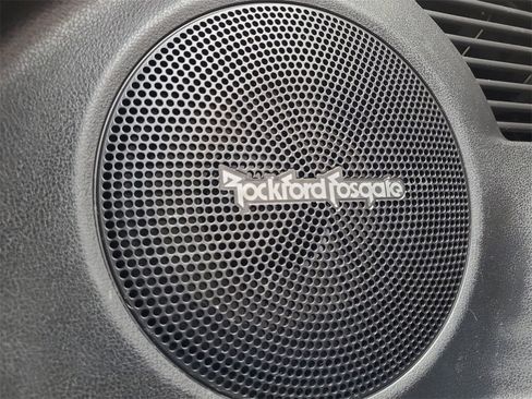 Used 2012 Nissan Juke SL image 30