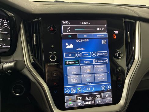 Used 2023 Subaru Outback Premium image 28