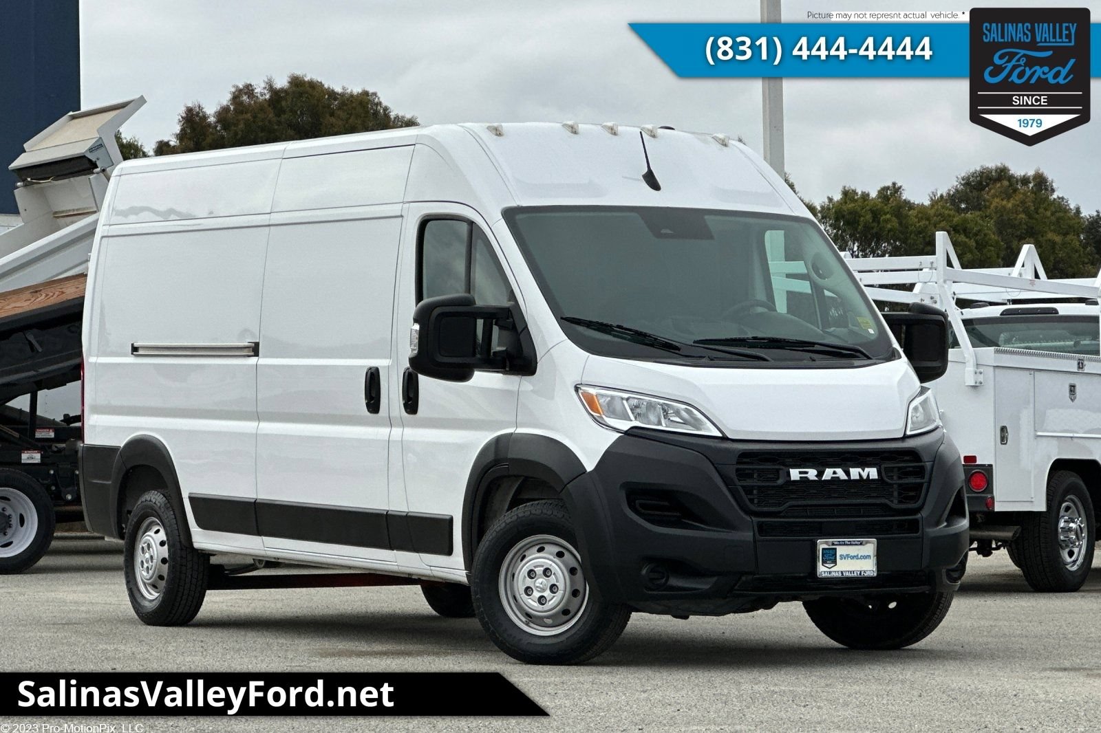 Used 2023 RAM ProMaster 2500 FWD image 1