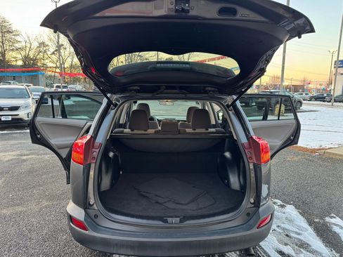 Used 2013 Toyota RAV4 XLE image 13
