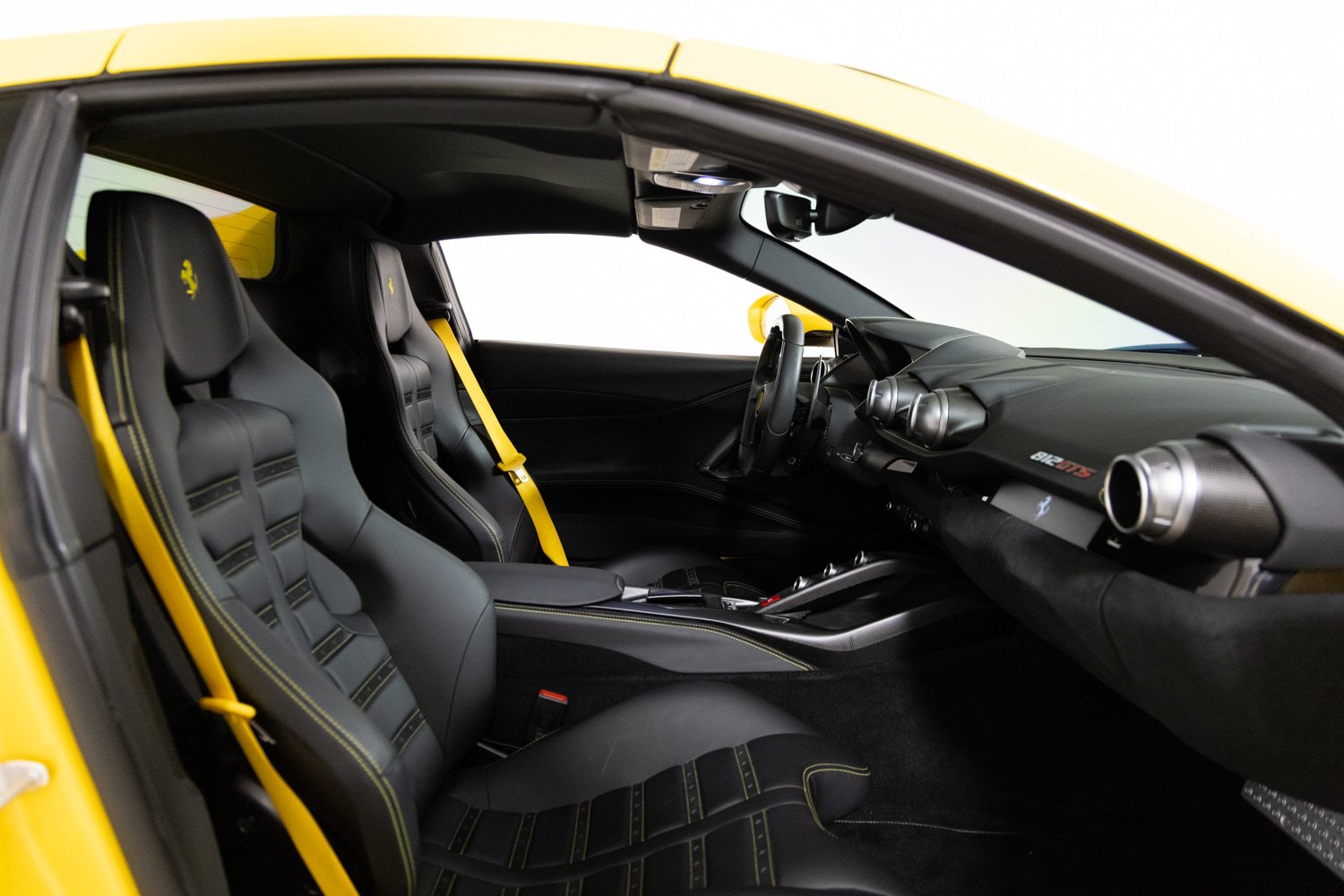 Certified 2021 Ferrari 812 GTS RWD image 27