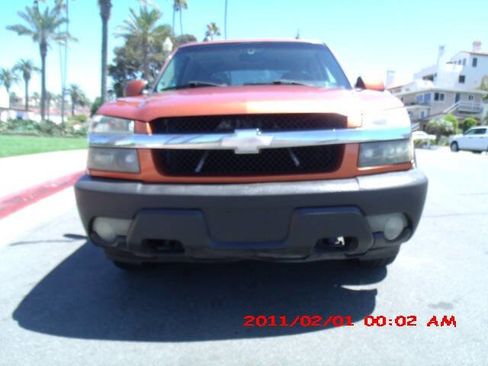 Used 2005 Chevrolet Avalanche Z71 w/ Sun And Sound Package image 17