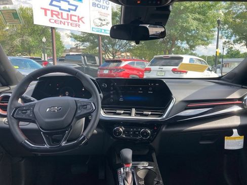 New 2026 Chevrolet Trax RS w/ Driver Confidence Package FWD image 5