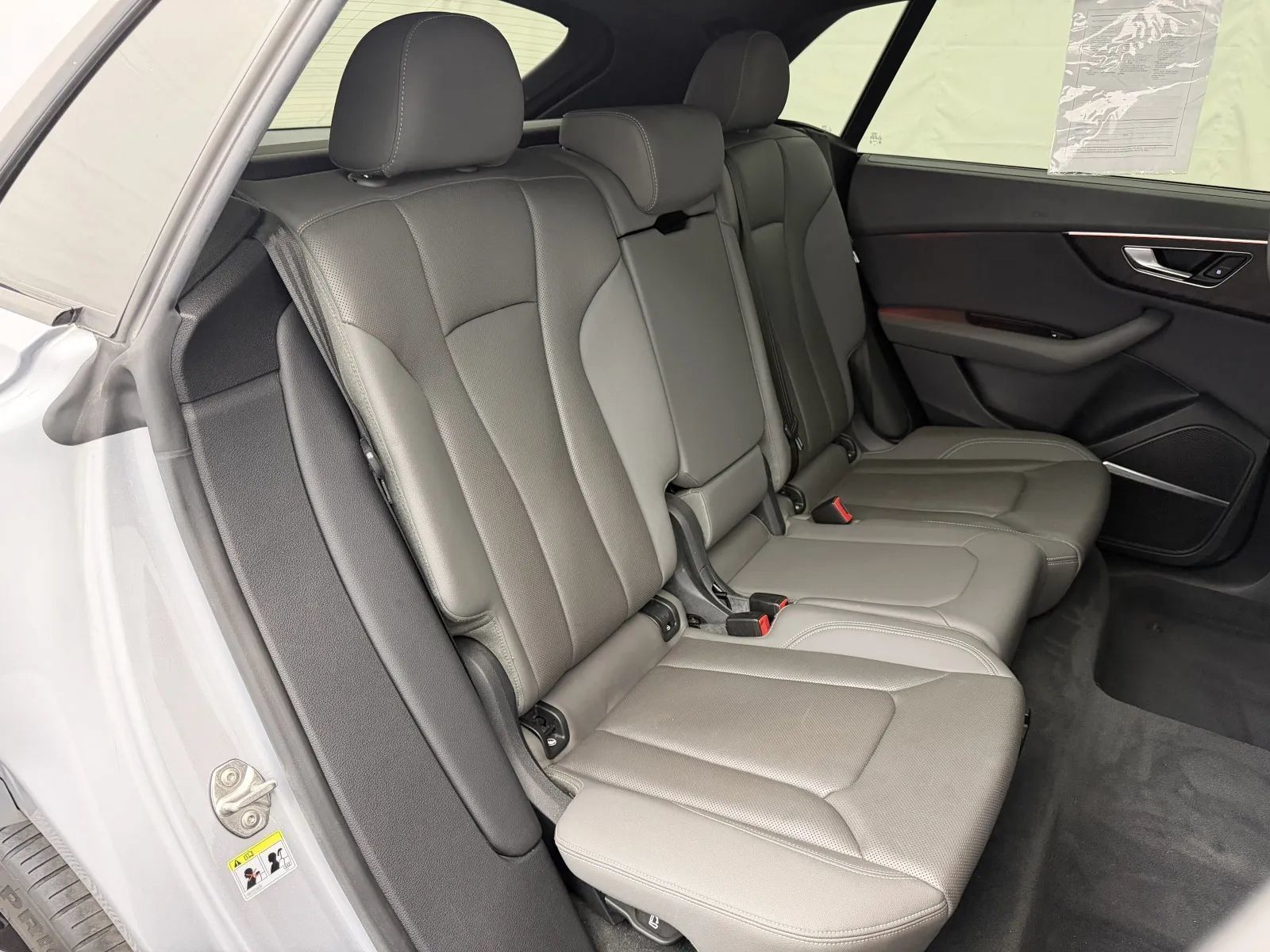 Used 2019 Audi Q8 Prestige AWD/4WD image 40