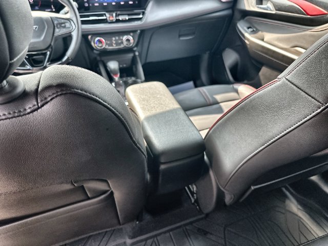 Used 2024 Chevrolet TrailBlazer RS w/ Driver Confidence Package FWD image 30