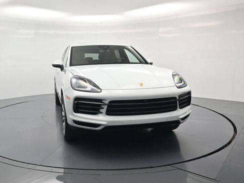 Certified 2023 Porsche Cayenne Platinum Edition AWD/4WD image 45