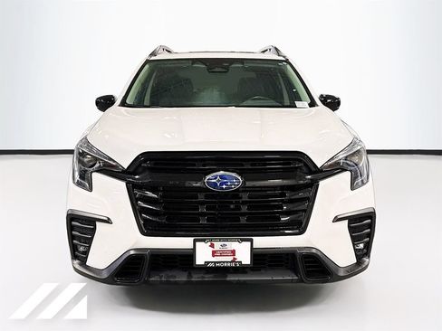 Used 2024 Subaru Ascent Onyx Edition AWD/4WD image 2