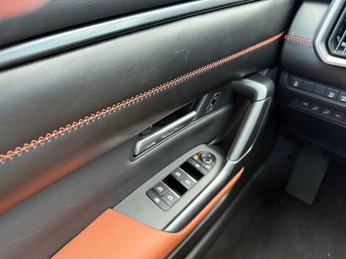 New 2025 MAZDA CX-50 Meridian Edition w/ Weather Package image 18