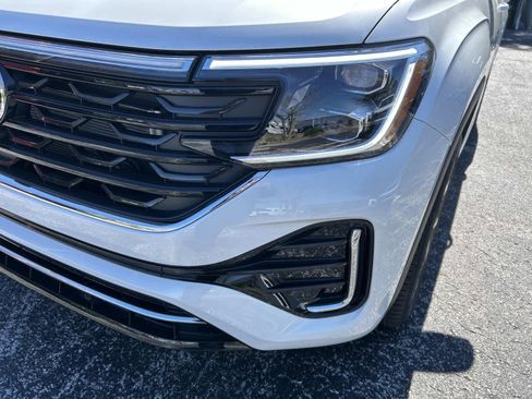 New 2026 Volkswagen Atlas SEL Premium R-Line AWD/4WD image 9