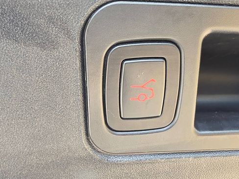 Used 2019 Tesla Model S Long Range AWD/4WD image 44