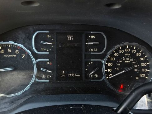 Used 2019 Toyota Tundra SR5 w/ TRD Off Road Package AWD/4WD image 25