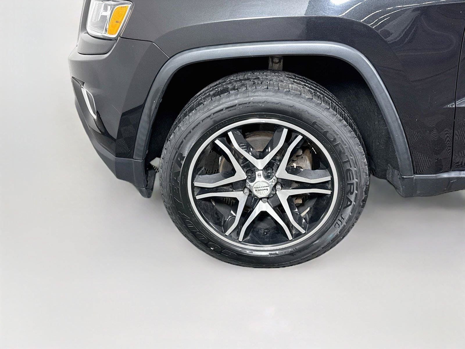 Used 2016 Jeep Grand Cherokee Limited AWD/4WD image 25