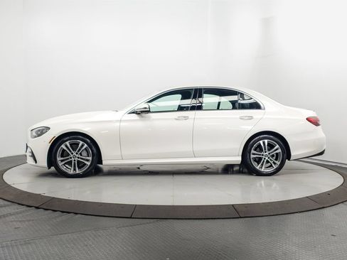 Certified 2022 Mercedes-Benz E 350 4MATIC Sedan image 4