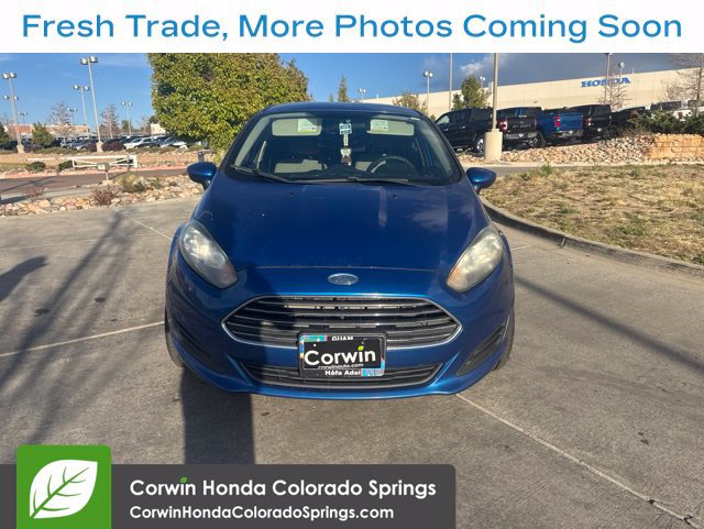 Used 2018 Ford Fiesta SE FWD image 2
