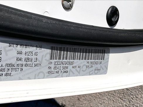 Used 2016 Dodge Challenger SXT image 18