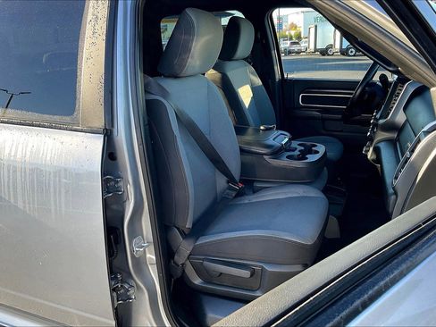 Used 2024 RAM 2500 Big Horn image 7