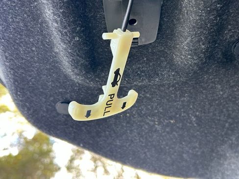 Used 2020 Nissan Sentra S image 29