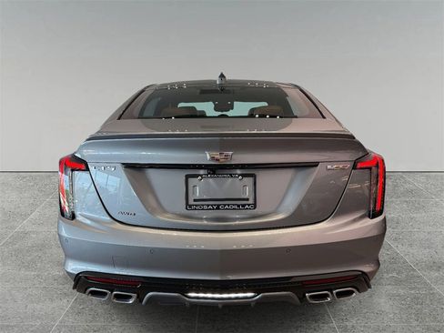 New 2026 Cadillac CT5 V w/ Platinum Package image 9