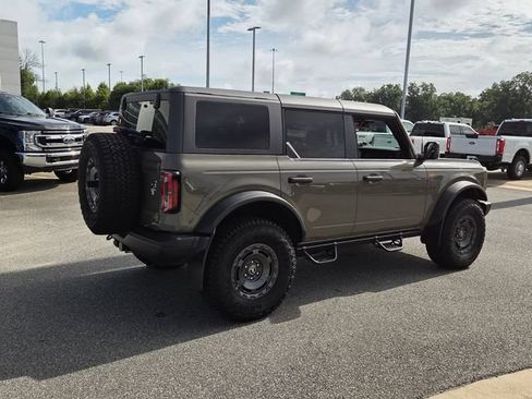Used 2025 Ford Bronco Badlands w/ Sasquatch Package AWD/4WD image 11