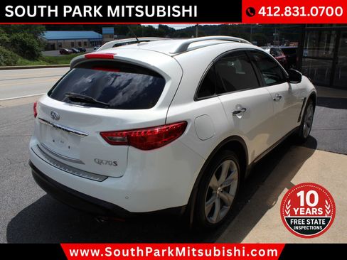 Used 2014 INFINITI QX70 AWD w/ Sport Technology Package image 9