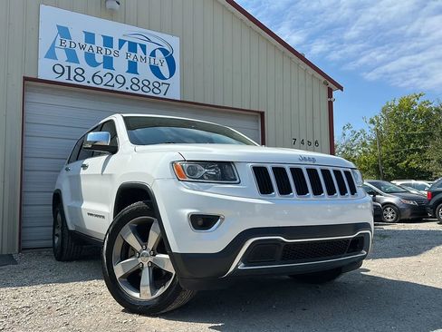Used 2015 Jeep Grand Cherokee Limited w/ Trailer Tow Group IV image 1