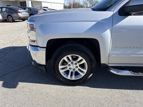 Used 2016 Chevrolet Silverado 1500 LT w/ All Star Edition image 29