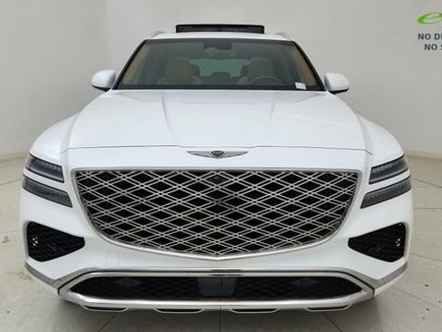 Used 2025 Genesis GV80 3.5T Prestige AWD/4WD image 2