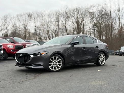 Used 2020 MAZDA MAZDA3 Sedan w/ Select Package image 25