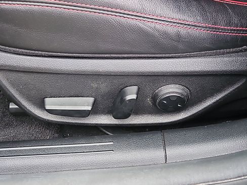 Used 2023 Genesis G70 2.0T w/ Sport Prestige Package image 16