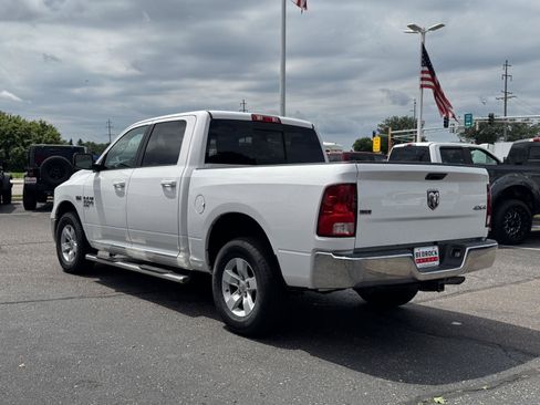 Used 2019 RAM 1500 Classic SLT AWD/4WD image 5