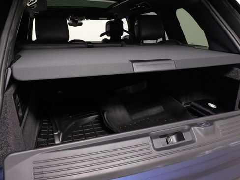 Used 2022 Land Rover Range Rover P525 Westminster Edition image 62