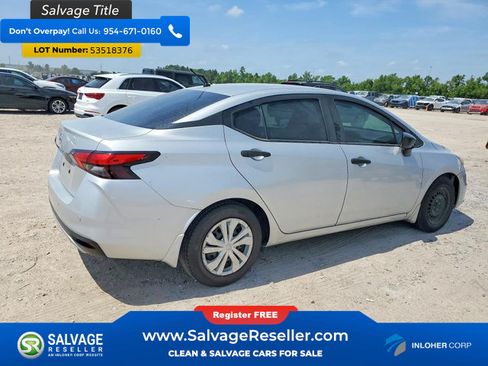 Used 2021 Nissan Versa S FWD image 4