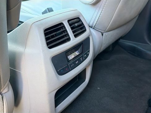 Used 2016 Honda Pilot EX-L image 16